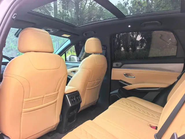 BYD Song L DM-i — Фото автомобиля 11