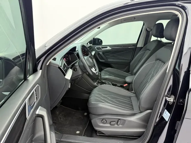 Volkswagen Tiguan L — Фото автомобиля 23