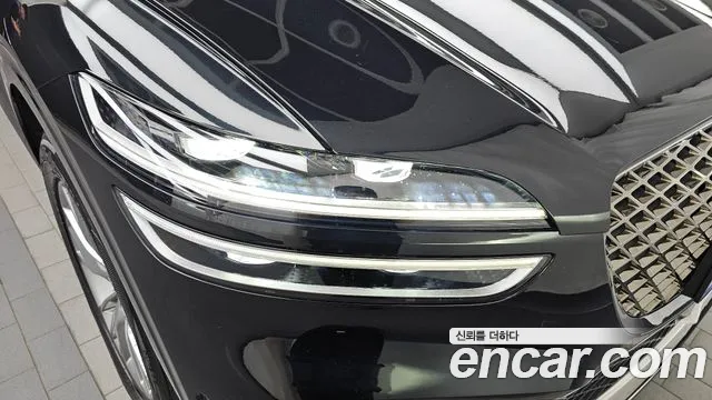 Genesis GV70 — Фото автомобиля 7