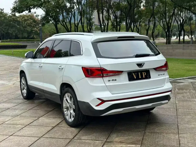 Jetta VS7 — Фото автомобиля 8