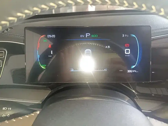 BYD Qin PLUS — Фото автомобиля 11