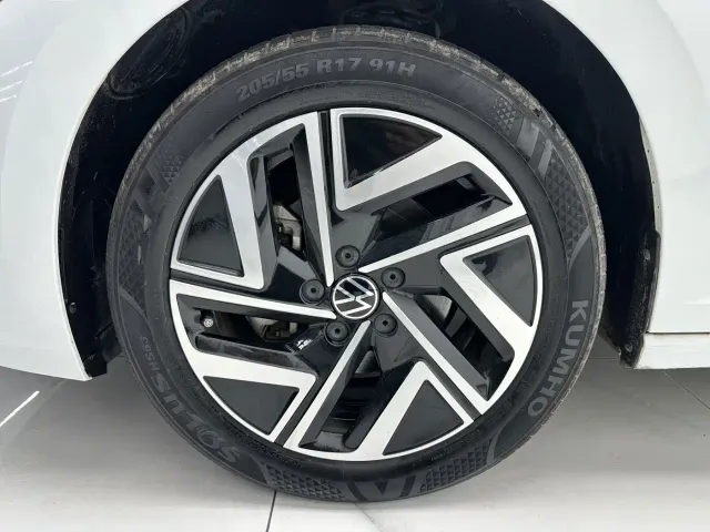 Volkswagen Sagitar — Фото автомобиля 12