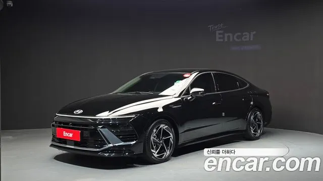 Фотография автомобиля — Hyundai Sonata DN8