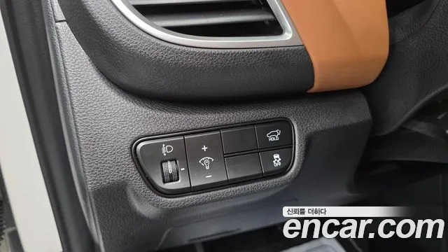 Kia Seltos — Фото автомобиля 16