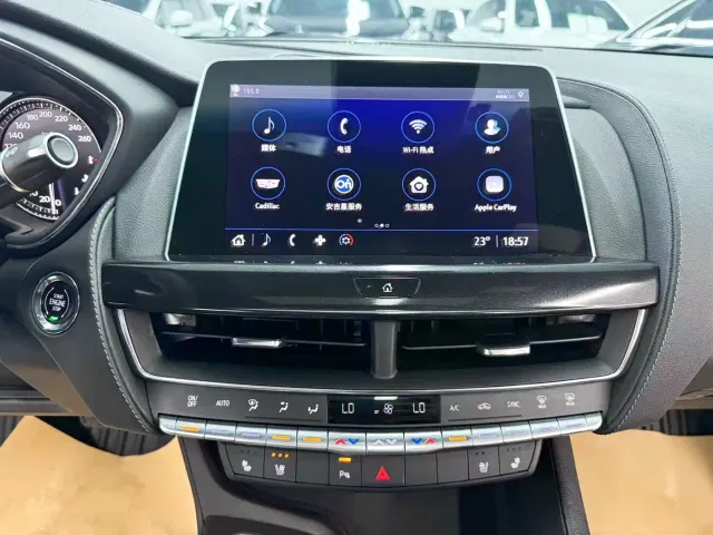 Cadillac CT5 — Фото автомобиля 16