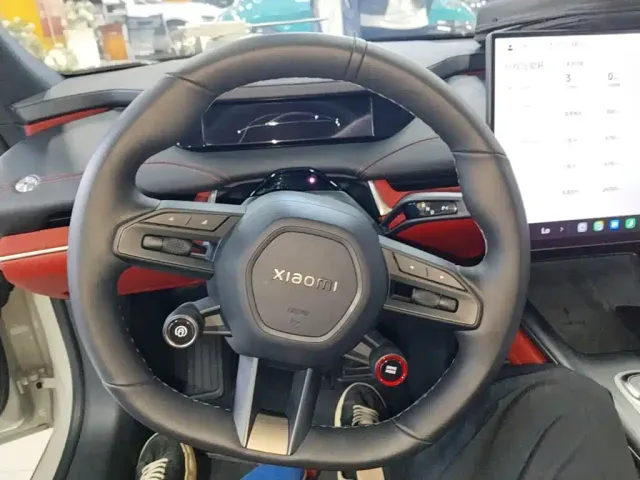 Xiaomi SU7 — Фото автомобиля 10