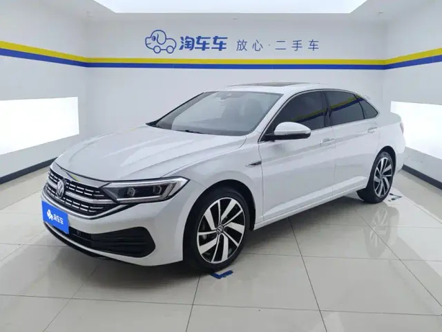 Фотография автомобиля — Volkswagen Sagitar