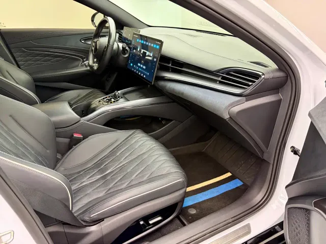 BYD Seal — Фото автомобиля 14