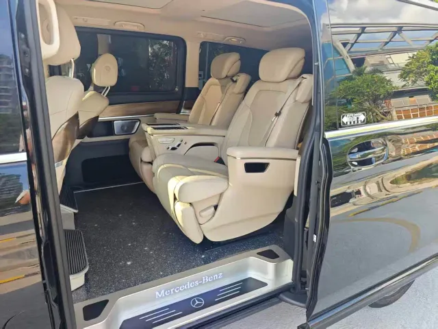 Mercedes-Benz V-Class — Фото автомобиля 5
