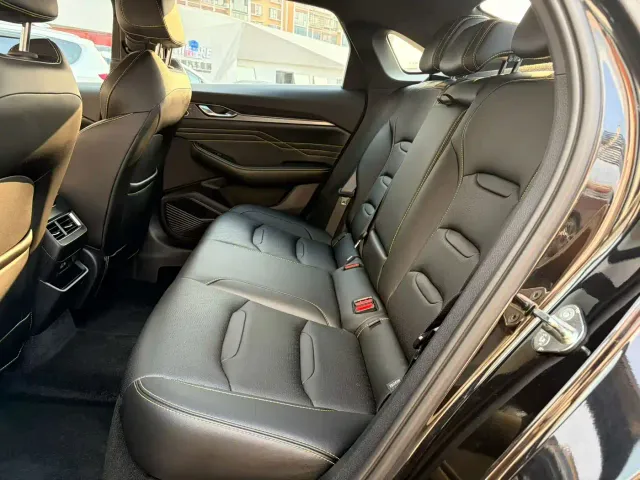 Geely Xingrui — Фото автомобиля 6
