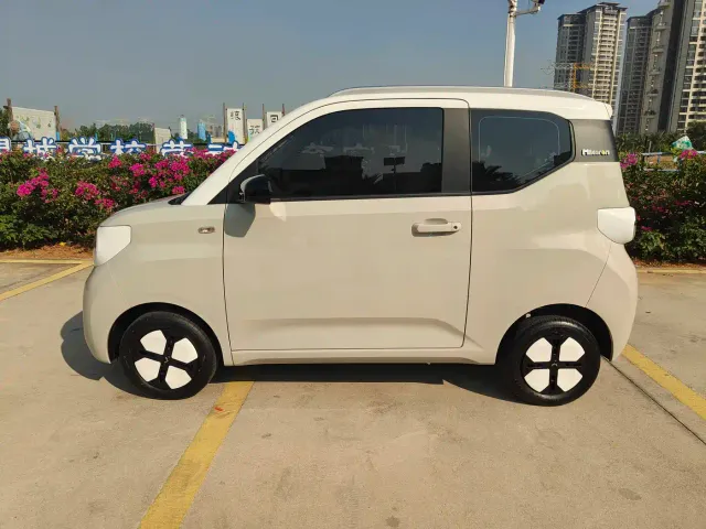 Wuling Hongguang Mini EV — Фото автомобиля 8