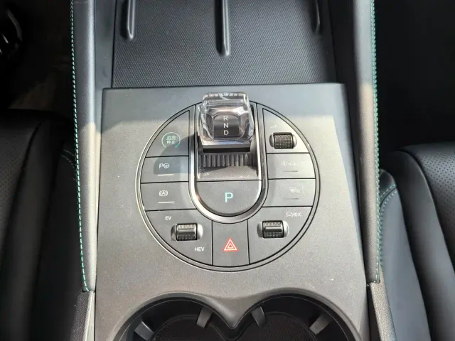 BYD Seal 06 — Фото автомобиля 8