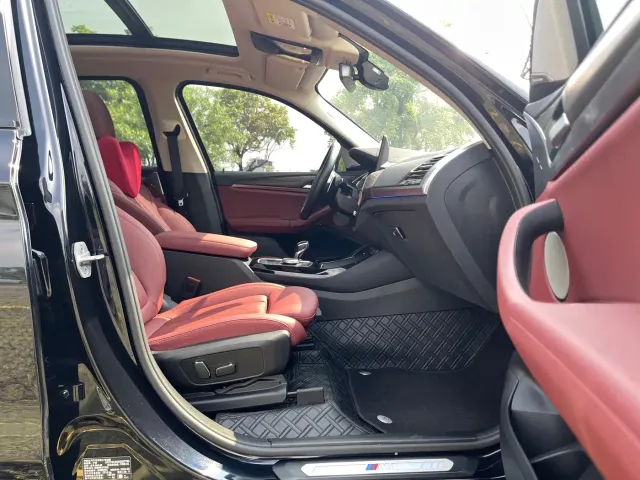 BMW X3 — Фото автомобиля 14