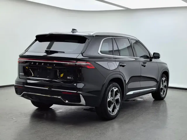 Geely Xingyue L — Фото автомобиля 4