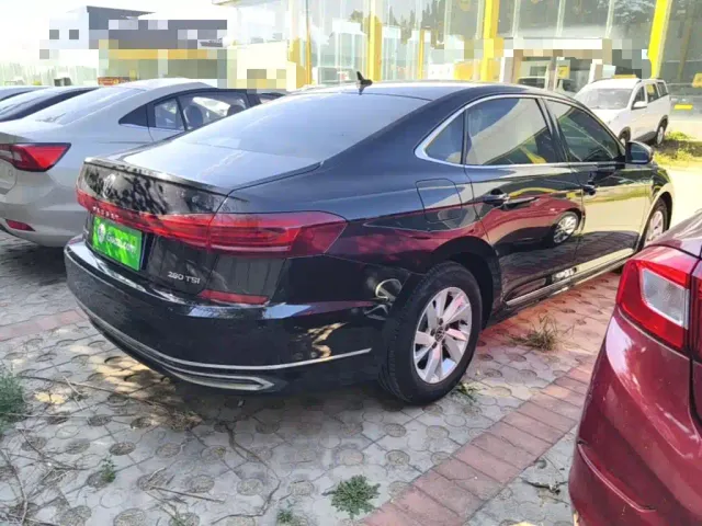 Volkswagen Passat — Фото автомобиля 6