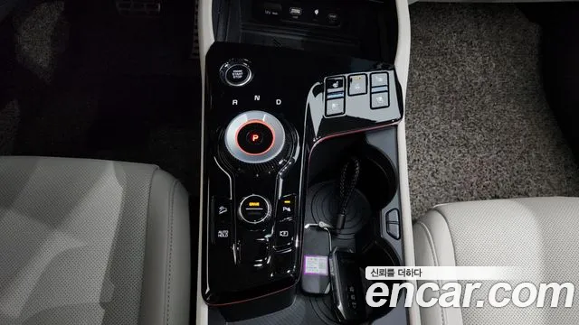 Kia Sportage — Фото автомобиля 7