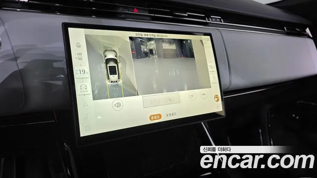 Land Rover Range Rover Sport — Фото автомобиля 16