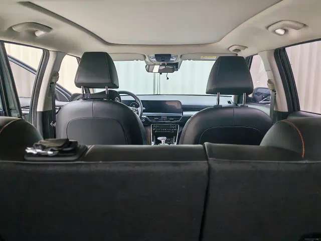 Kia Seltos — Фото автомобиля 13