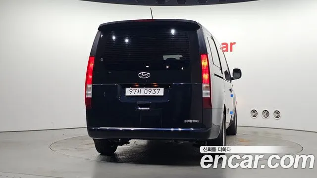Hyundai Staria Staria Карго 5 мест — Фото автомобиля 4