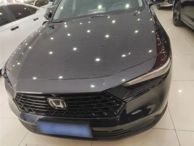 Honda Accord — Фото автомобиля 16