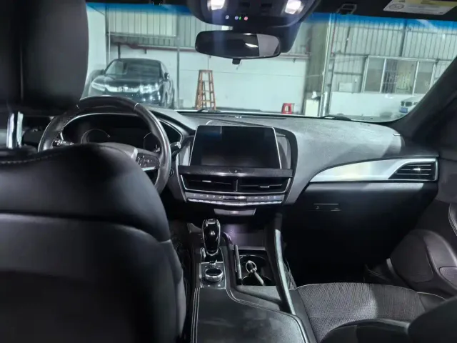 Cadillac CT5 — Фото автомобиля 7