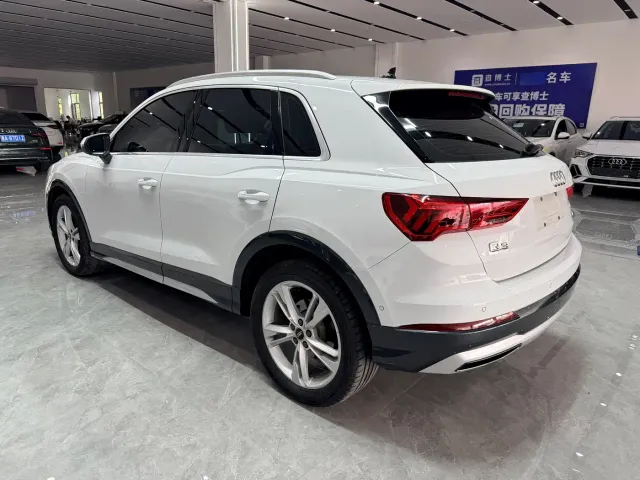 Audi Q3 — Фото автомобиля 6