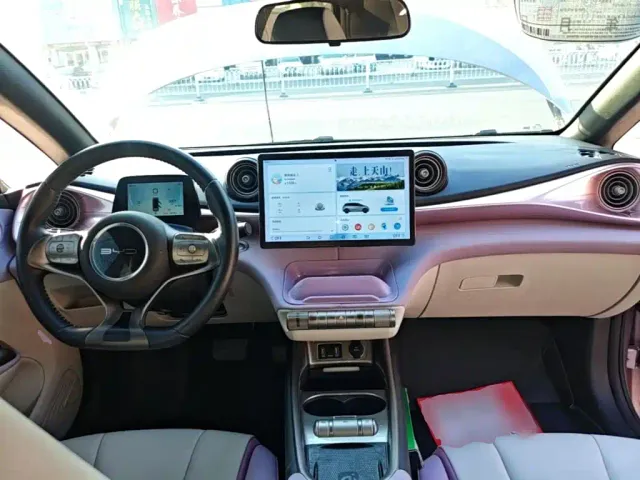 BYD Dolphin — Фото автомобиля 9