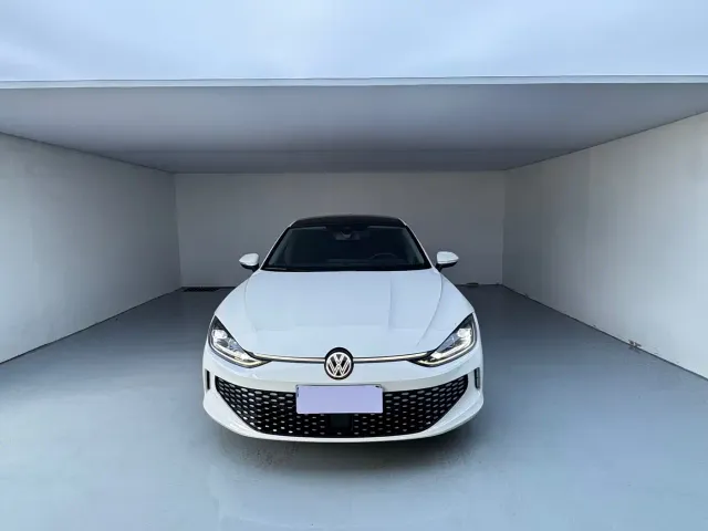 Volkswagen Lamando — Фото автомобиля 2