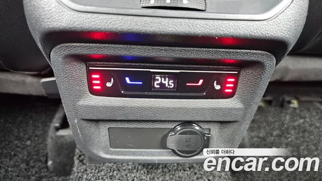 Volkswagen Tiguan — Фото автомобиля 30