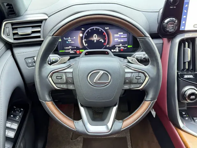 Lexus LX — Фото автомобиля 7