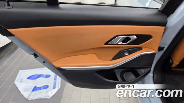 BMW 3-Series 3 серия (G20) 320i M Sport — Фото автомобиля 23