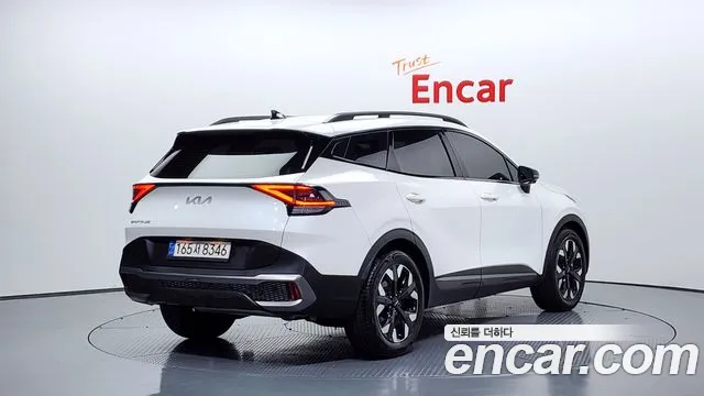 Kia Sportage Sportage 5-е поколение Бензин 1.6 турбо 2WD — Фото автомобиля 2
