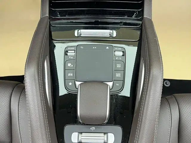 Mercedes-Benz GLE-Class — Фото автомобиля 21