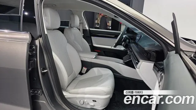 Hyundai Grandeur GN7 — Фото автомобиля 17