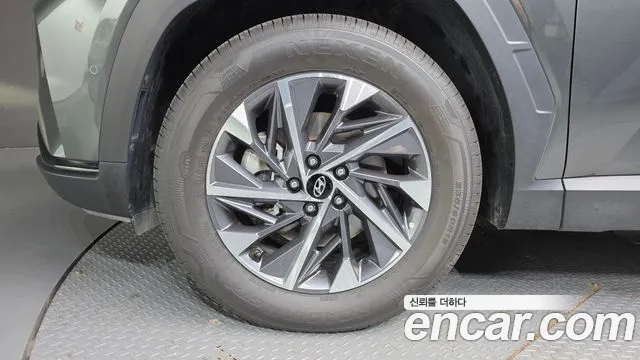 Hyundai Tucson NX4 — Фото автомобиля 5