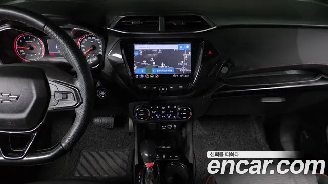 ChevroletGMDaewoo Trailblazer Trailblazer 1.3 турбо 4WD — Фото автомобиля 13