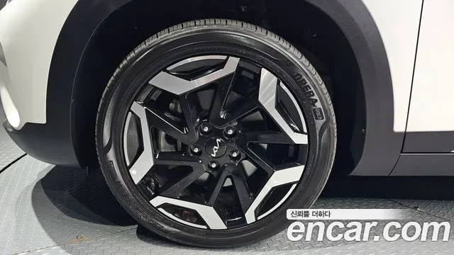 Kia Seltos New — Фото автомобиля 5