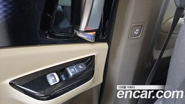 Kia Carnival 4th Gen — Фото автомобиля 30