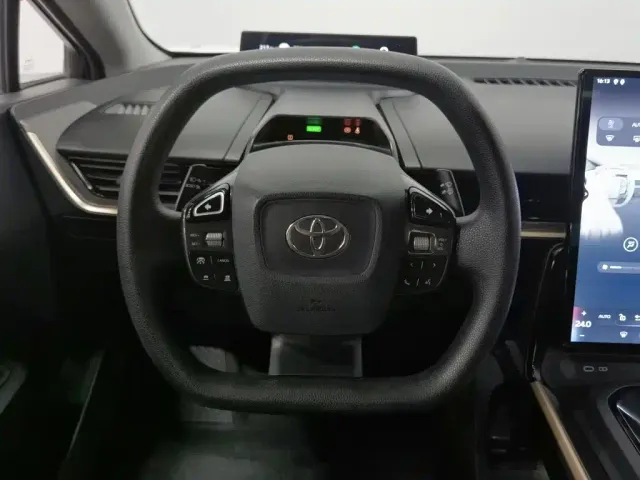 Toyota bZ3 — Фото автомобиля 11