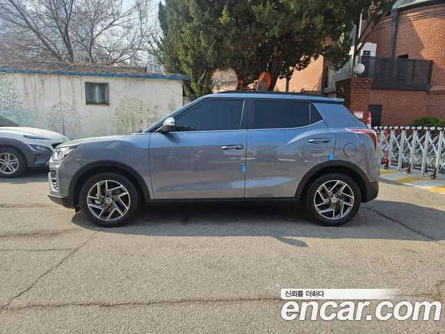 KG_Mobility_Ssangyong TIBOLI Very New Tivoli Бензин 1.5 2WD — Фото автомобиля 3