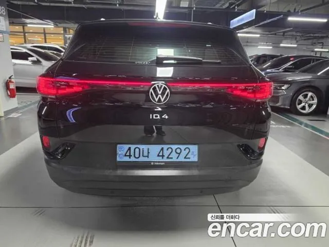 Volkswagen ID.4 — Фото автомобиля 3