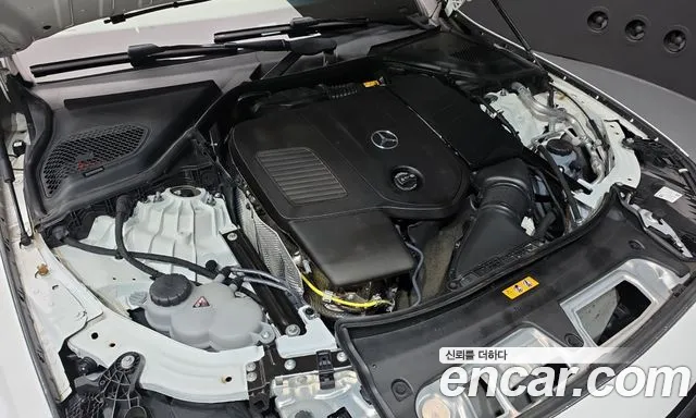 Mercedes-Benz E-Class W214 — Фото автомобиля 9