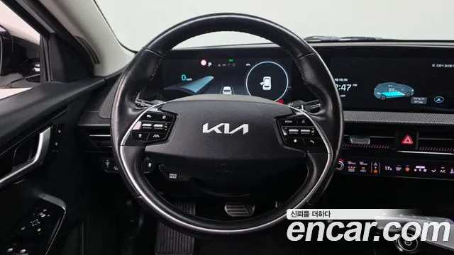 Kia EV6 — Фото автомобиля 13