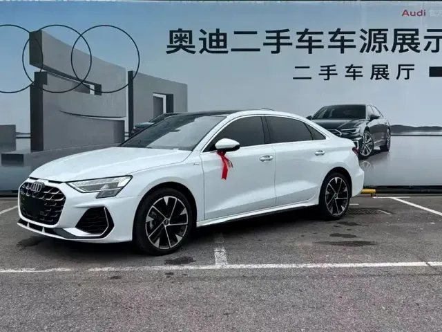 Фотография автомобиля — Audi A3