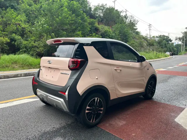 Chery eQ1 — Фото автомобиля 22