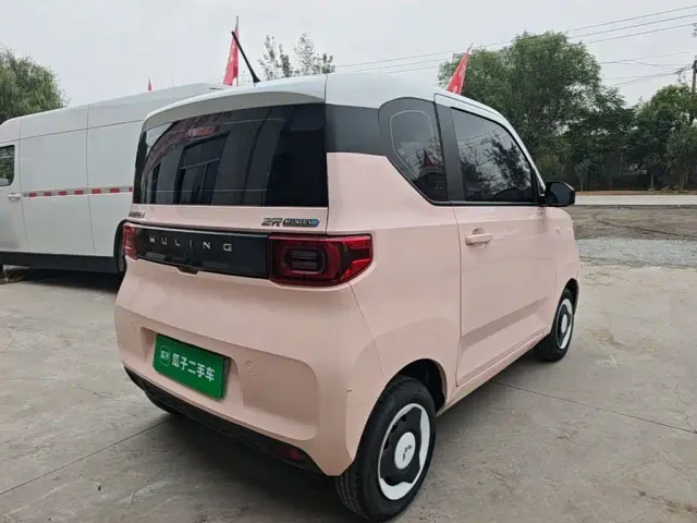 Wuling Hongguang Mini EV — Фото автомобиля 6