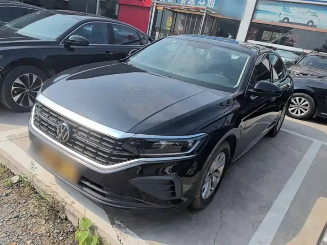 Фотография автомобиля — Volkswagen Passat