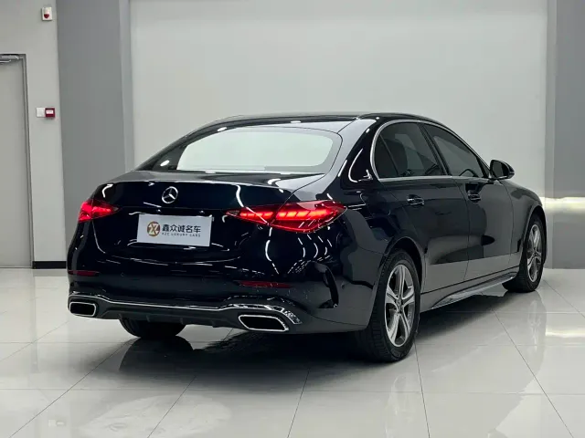 Mercedes-Benz C-Class — Фото автомобиля 17