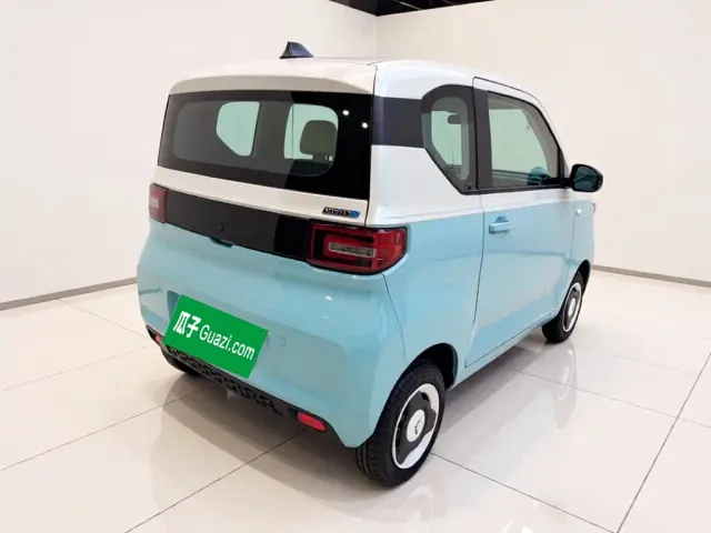 Wuling Hongguang Mini EV — Фото автомобиля 6