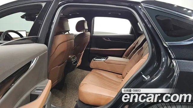 Genesis G80 Бензин 2.5 турбо 2WD — Фото автомобиля 12